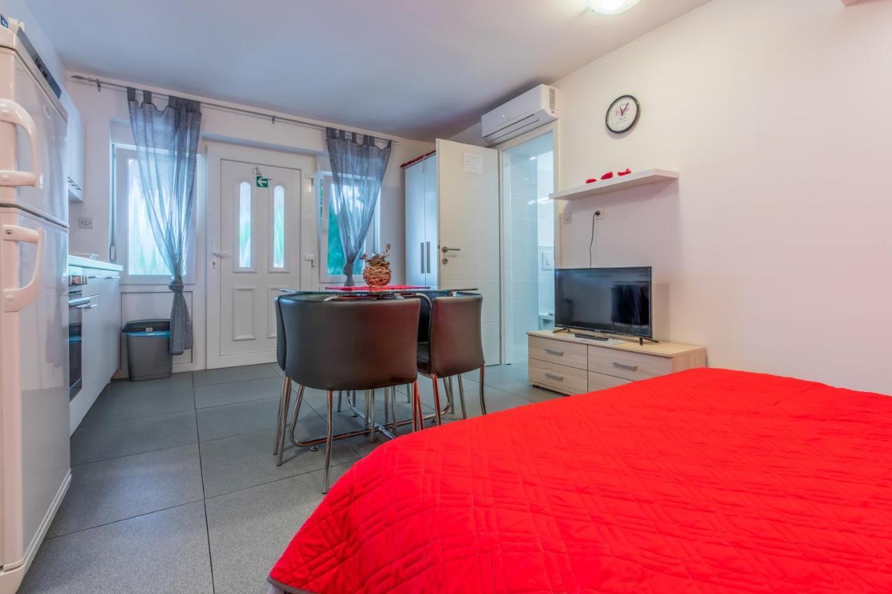 Studio Crikvenica 5478B ภายนอก รูปภาพ
